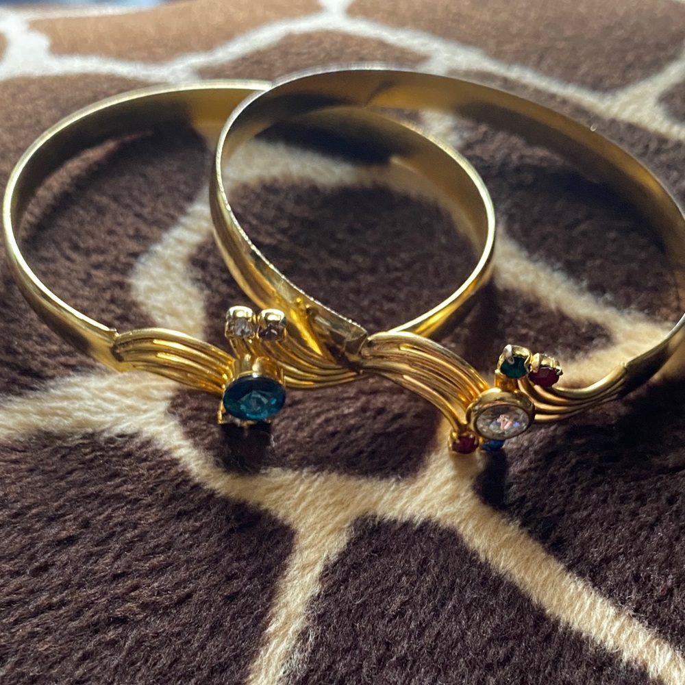 Vintage Gold tone and Multicolored Faux Gemstone Bangles
